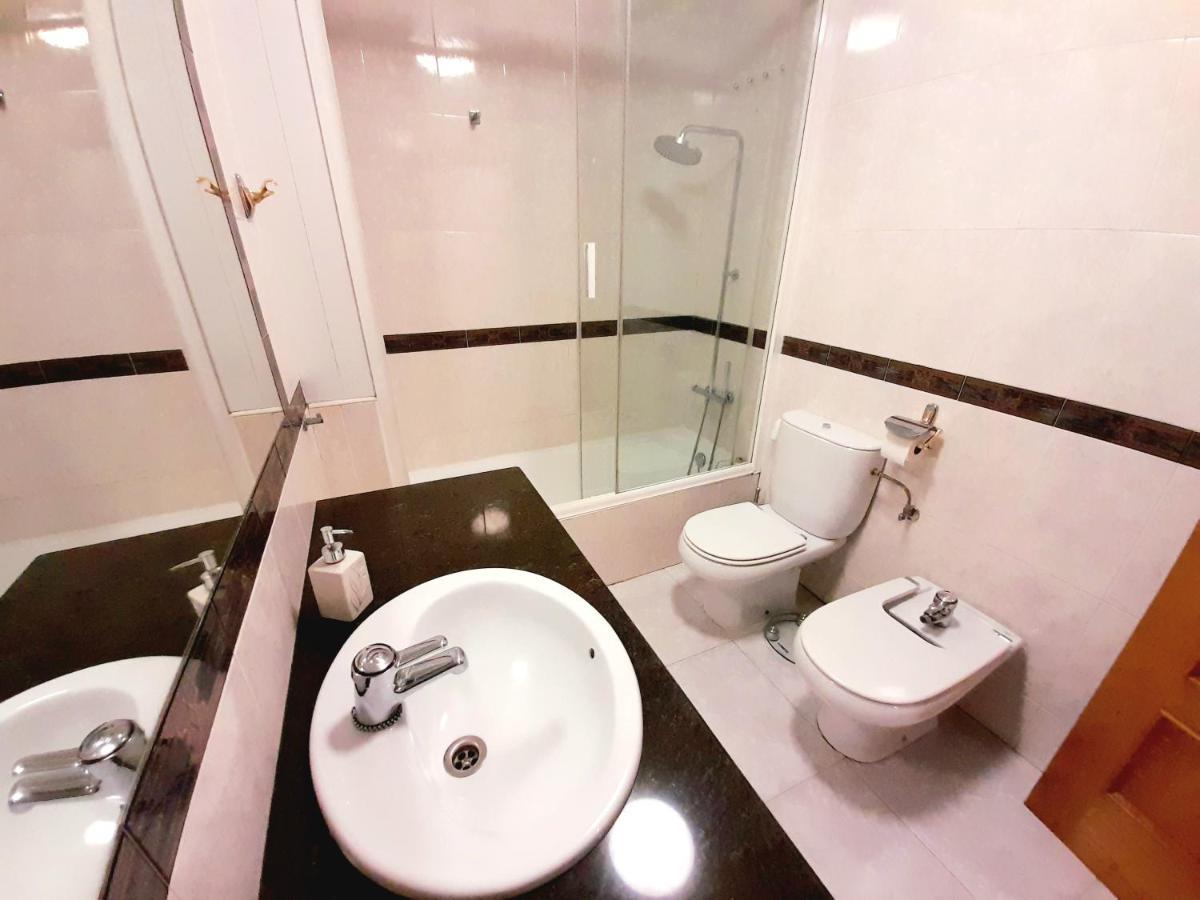 Habitacion Centrica En Pamplona Bagian luar foto